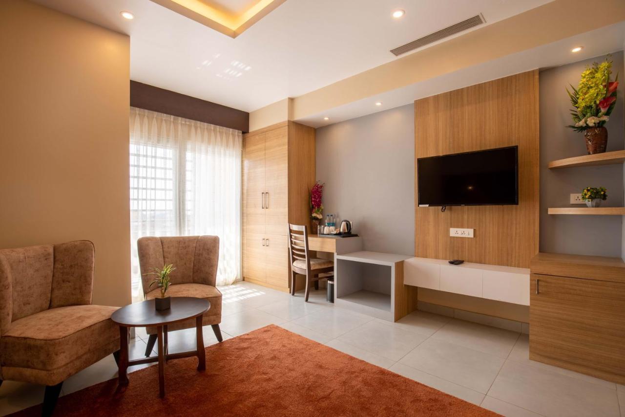 Hotel Palm International Butwal Exterior photo