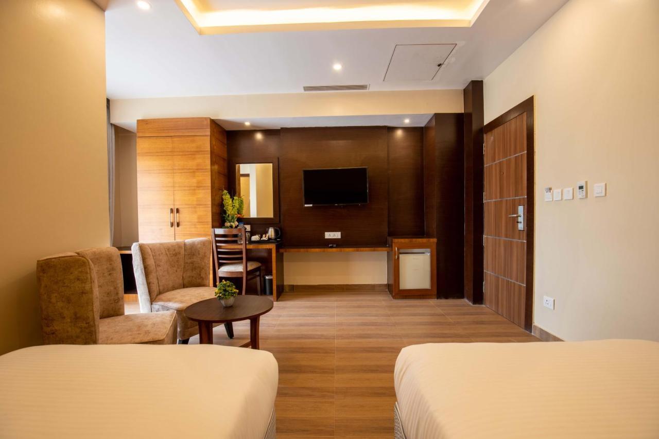 Hotel Palm International Butwal Exterior photo