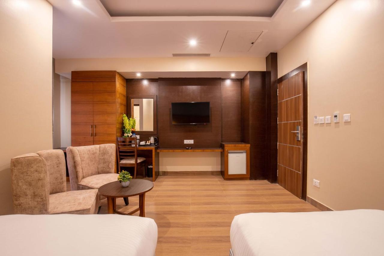 Hotel Palm International Butwal Exterior photo