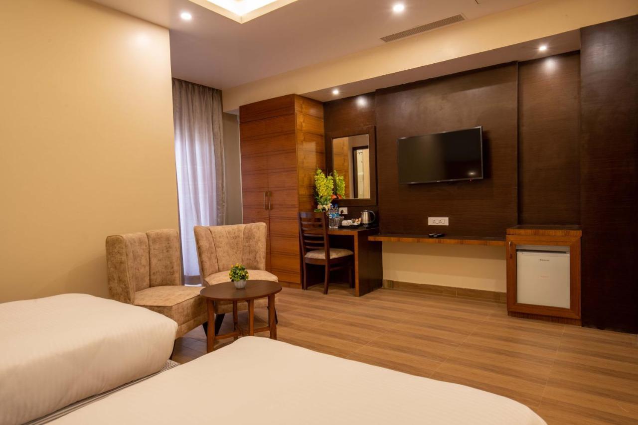 Hotel Palm International Butwal Exterior photo