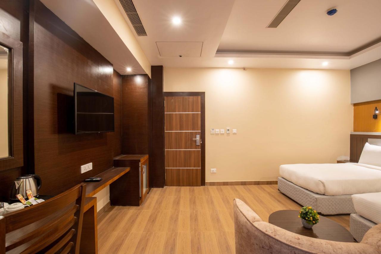 Hotel Palm International Butwal Exterior photo