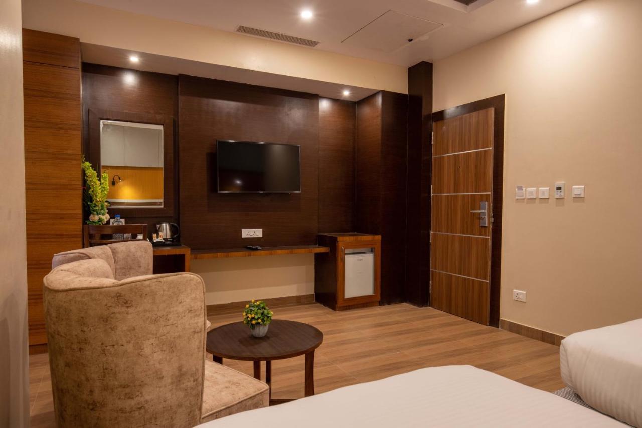 Hotel Palm International Butwal Exterior photo